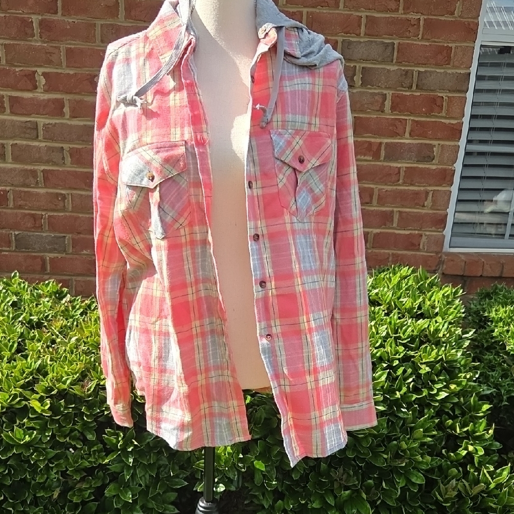P.S. Love Coral Plaid Hooded Shirt Size M